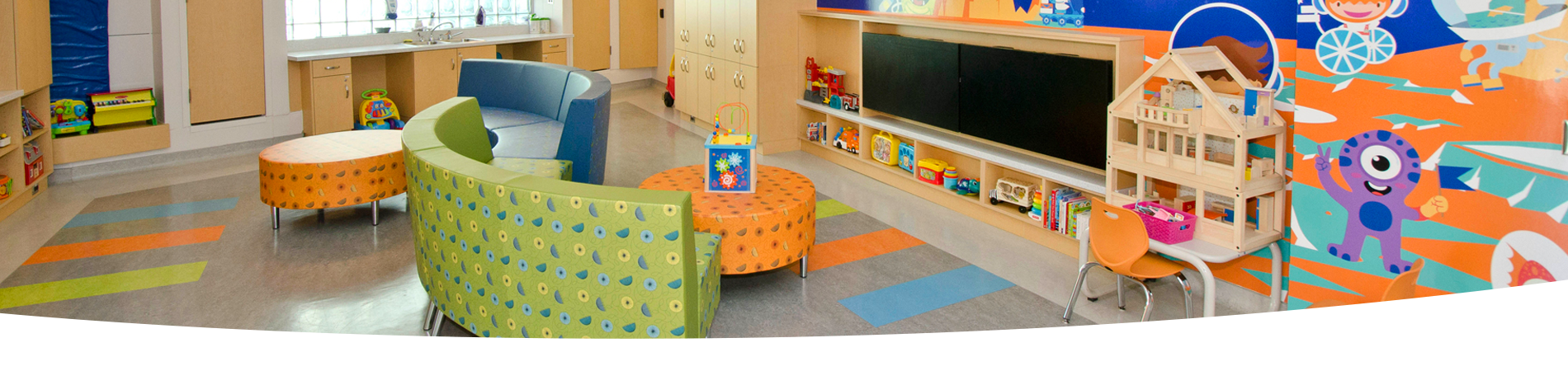 Samsung Space with chairs and toys