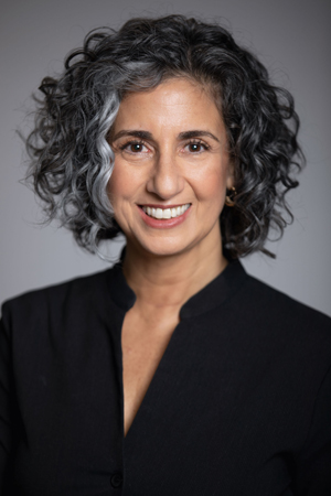 Headshot of Elizabeth Donner