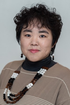 Headshot of Jennifer Kim