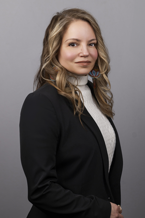 Headshot of Kelly LaRocca