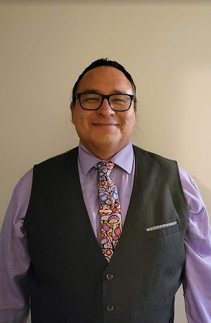 Head and shoulders photo of Bryant Peters.